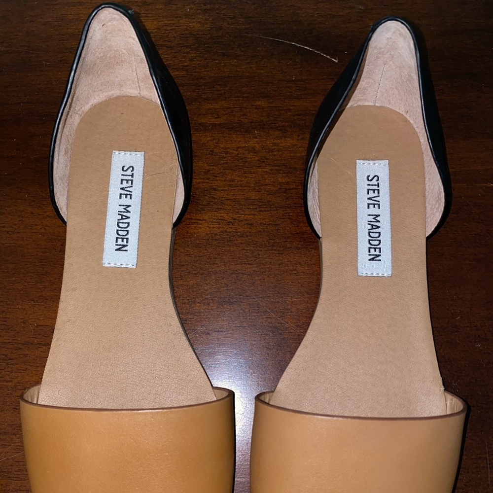 STEVE MADDEN NEVER WORN FLATS